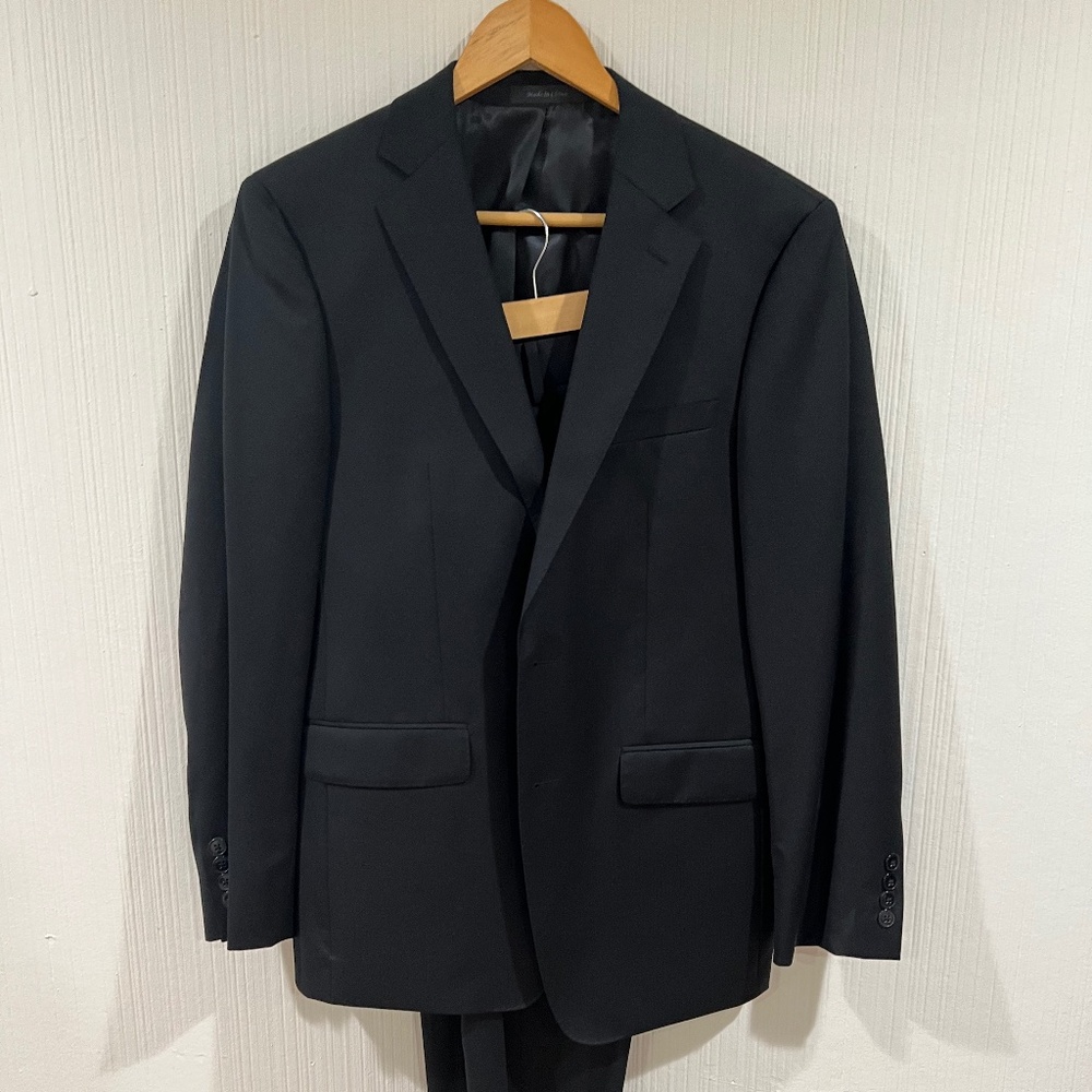 CALVIN KLIEN FOR MACYS SOLID BLACK 100% WOOL SUIT 38S